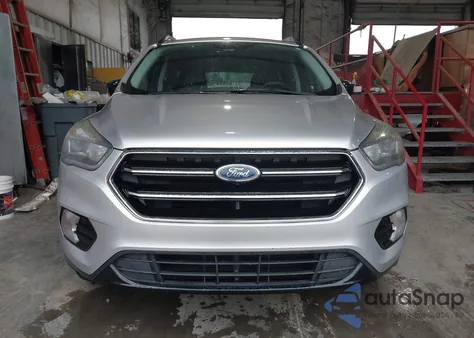 2017 Ford Escape Se из США, поврежденный, VIN 1FMCU0GDXHUC18120